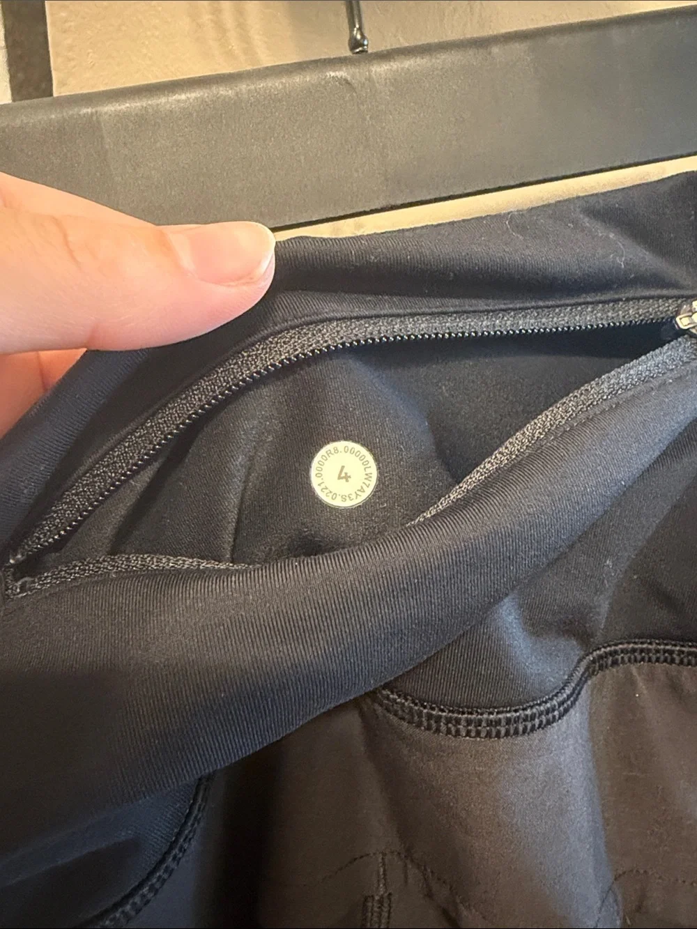 Lululemon shorts size 4